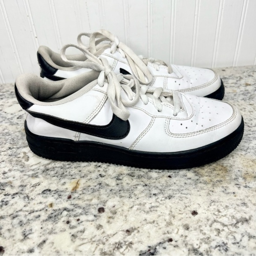 Nike Air Force 1 White Black Sneakers Size 5.5Y